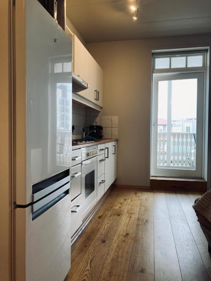 אקורירי City Center Apartments מראה חיצוני תמונה